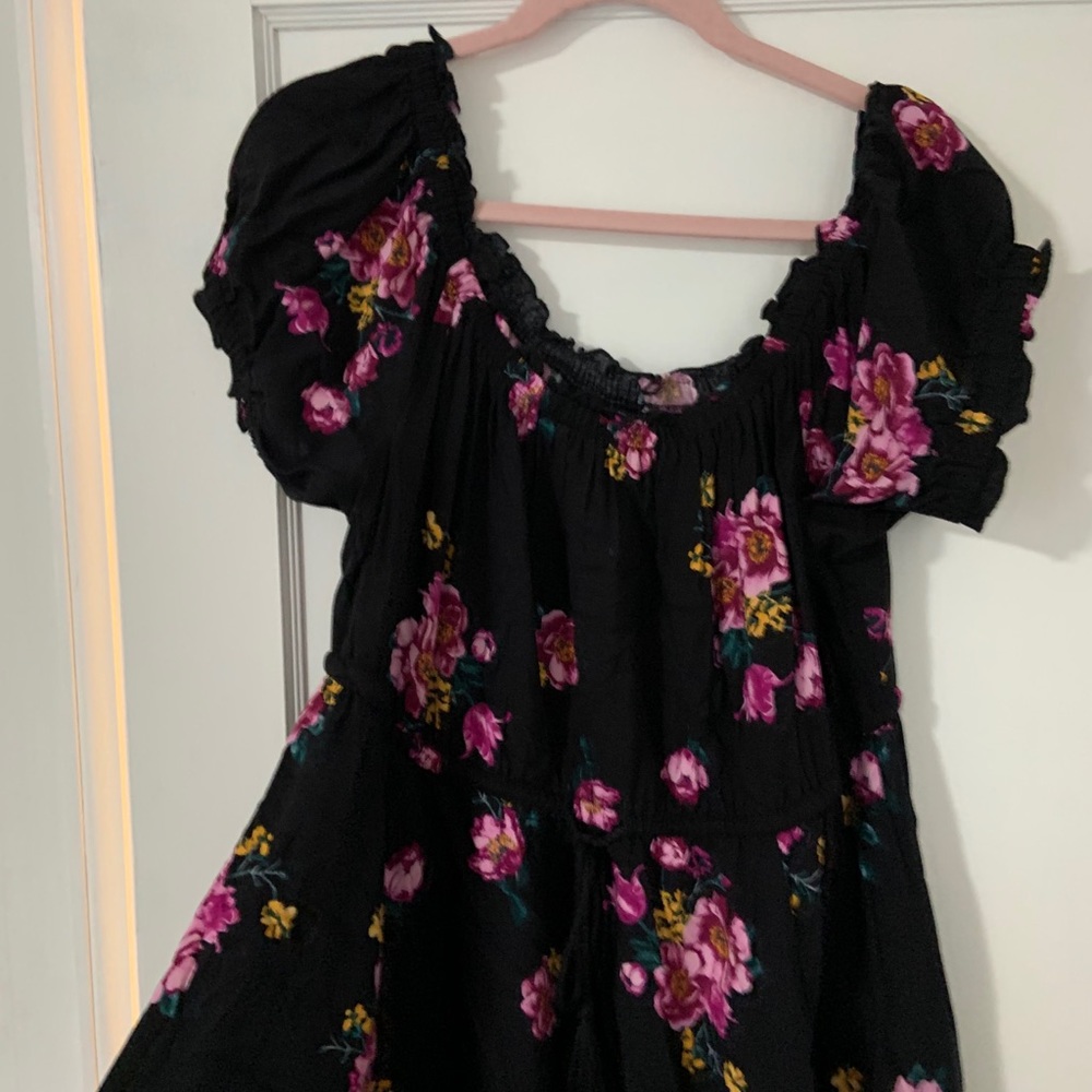 Dress - Picture 4 of 5